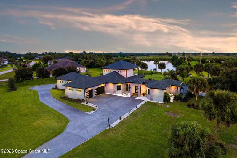 4 bedroom Single Family Residence at 2453 Westhorpe Drive, Oakmont Preserve Subdivision, Malabar — photo 1