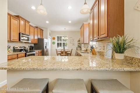3674 Sansome Circle, Melbourne FL - photo 11 of 60