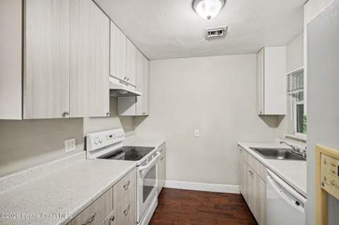 303 Sharon Drive, Melbourne FL - photo 6 of 9