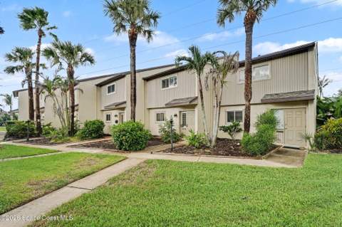 201 Sixth Avenue #E, Melbourne Beach FL - photo 6 of 37