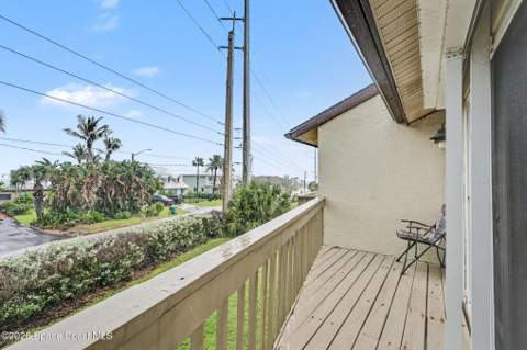 201 Sixth Avenue #E, Melbourne Beach FL - photo 22 of 37