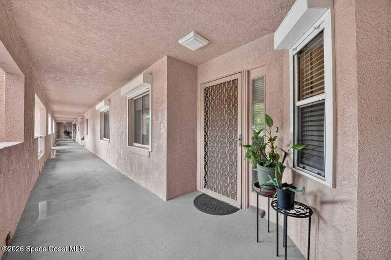 3 bedroom Condominium at 343 N Tropical Trail #204, Island Cove Condo Ph 1, Merritt Island — photo 5
