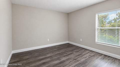1370 Van Dyke Avenue, Palm Bay FL - photo 10 of 38