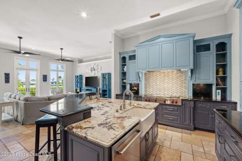 202 Lanternback Island Drive, Satellite Beach FL - photo 15 of 47