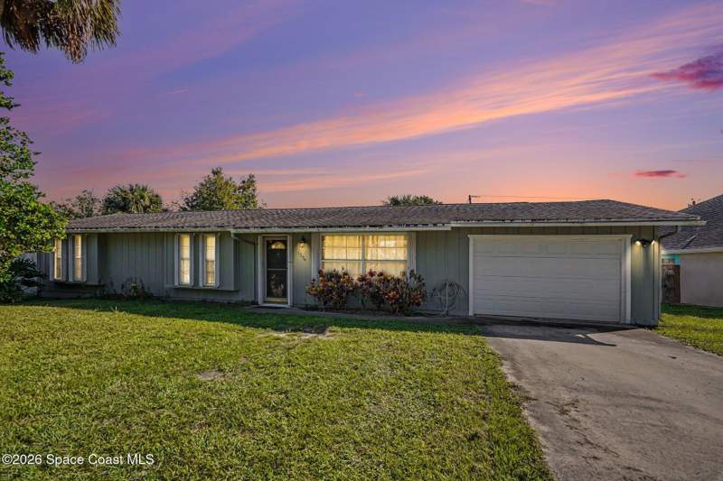 3 bedroom Single Family Residence at 1294 Port Malabar Boulevard, Port Malabar Unit 5 1st Replat, Palm Bay — photo 3
