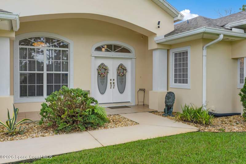 3 bedroom Single Family Residence at 4545 Celestial Drive, Riverview Terrace Secs N S U V, Grant-Valkaria — photo 4