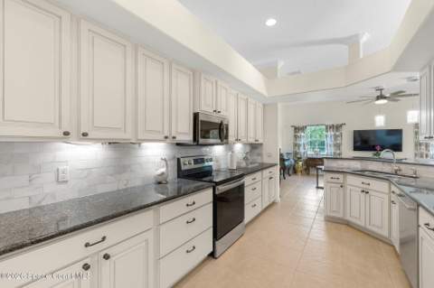 4545 Celestial Drive, Grant-Valkaria FL - photo 13 of 37