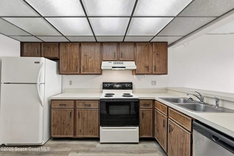 2 bedroom Condominium at 3799 S Banana River Boulevard #809, The Four Seasons Condo, Cocoa Beach — photo 4