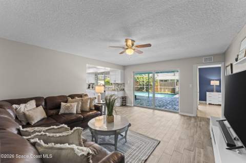 316 Dorset Drive, Cocoa Beach FL - photo 15 of 36