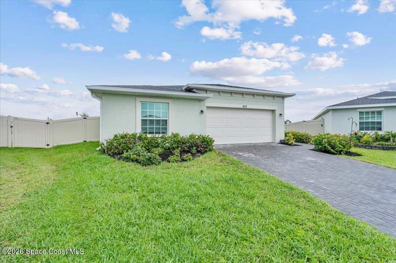 4 bedroom Single Family Residence at 615 Dockside Drive, Tillman, Palm Bay — photo 3