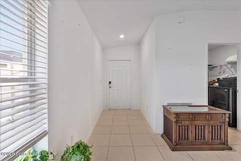 615 Dockside Drive, Palm Bay FL - photo 8 of 22