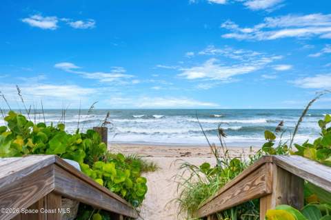 275 Ibis Drive, Melbourne Beach FL - photo 9 of 82