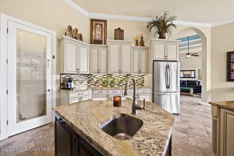 906 Casa Dolce Casa Circle, Rockledge FL - photo 12 of 47