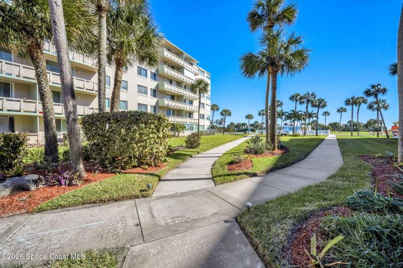 2 bedroom Condominium at 2020 N Atlantic Avenue #217-n, Twin Towers Condo, Cocoa Beach — photo 2