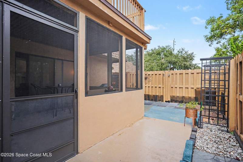 2 bedroom Townhouse at 1810 S Park Avenue, Tennis Village Sec 1, Titusville — photo 5