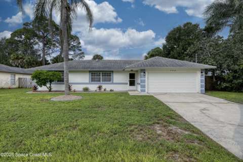 6800 Spring Street, pool for sale in Cocoa
