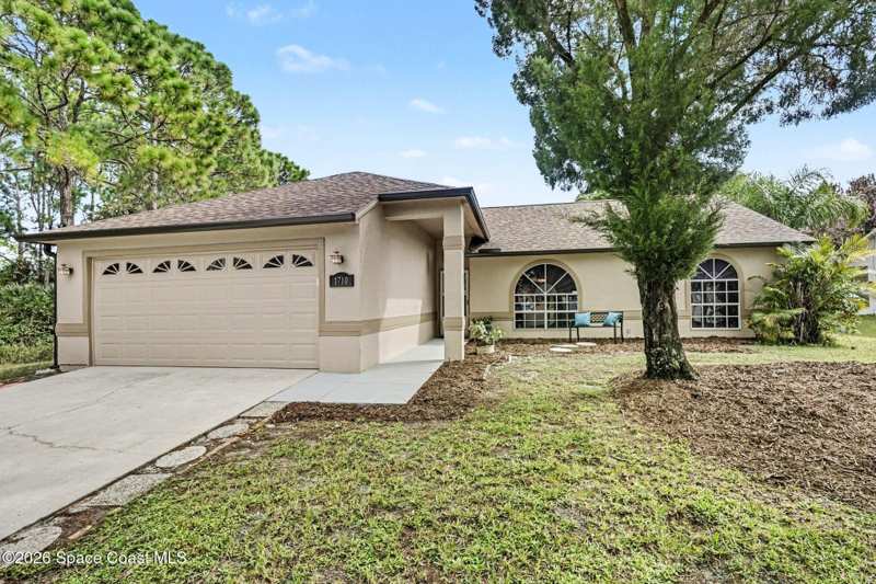 3 bedroom Single Family Residence at 1710 Anchorage Street, Port Malabar Unit 44, Palm Bay — photo 1