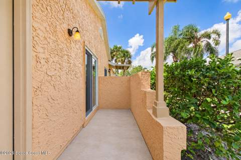 1415 Malibu Circle #108, Palm Bay FL - photo 7 of 78