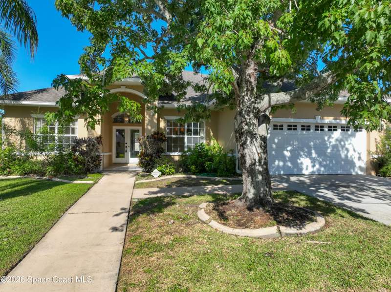 3 bedroom Single Family Residence at 3677 Whisperwood Circle, Whisper Woods Subd, Melbourne — photo 2