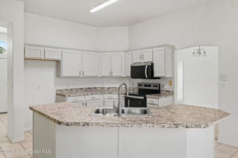 741 Pepper Street, Palm Bay FL - photo 11 of 27