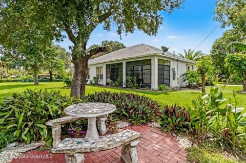 741 Pepper Street, Palm Bay FL - photo 23 of 27
