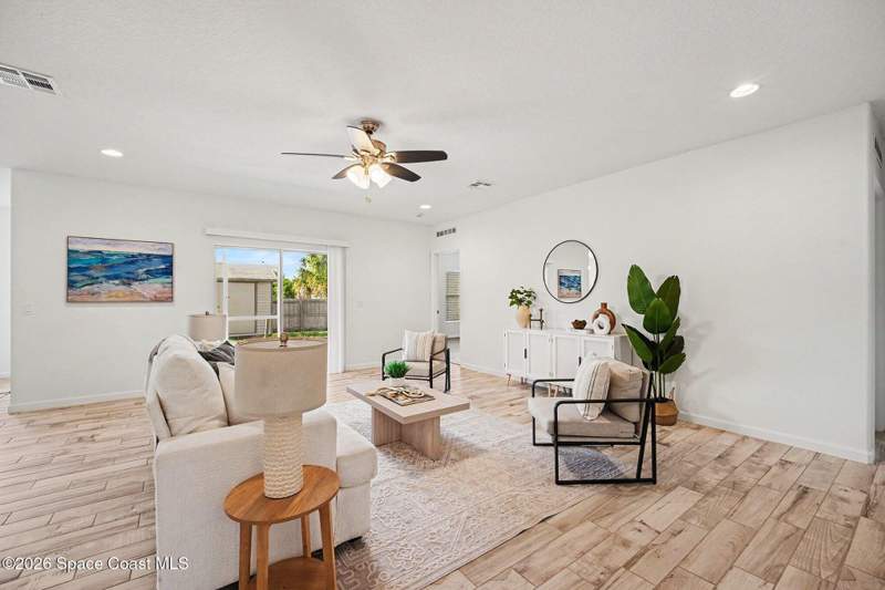 4 bedroom Single Family Residence at 550 Dinner Street, Port Malabar Unit 7, Palm Bay — photo 5