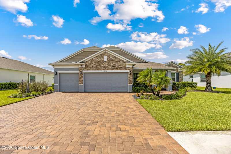 5 bedroom Single Family Residence at 6231 Andromeda Avenue, Island Forest Preserve, Merritt Island — photo 1