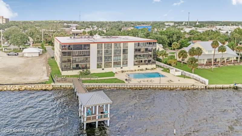 2 bedroom Condominium at 525 Indian River Avenue #306, Bayview of Titusville Condo Apts, Titusville — photo 3
