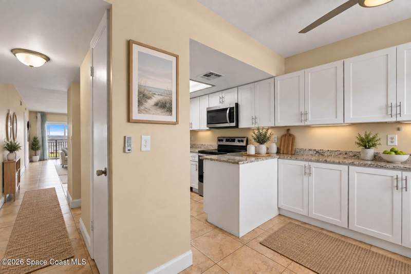 2 bedroom Condominium at 3901 Dixie Highway #104, The Castaway Cove Condo, Palm Bay — photo 3