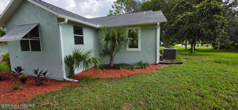 3 bedroom Single Family Residence at 2935 Long Lake Drive, Windover Farms Unit 3-A, Titusville — photo 4