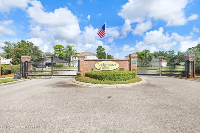 3 bedroom Single Family Residence at 1652 La Maderia Drive, Bridgewater at Bayside Lakes Ph 2, Palm Bay — photo 2