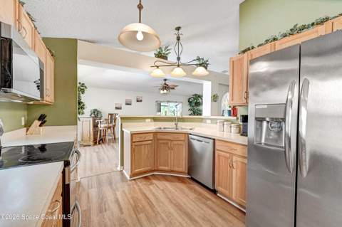 1652 La Maderia Drive, Palm Bay FL - photo 20 of 44