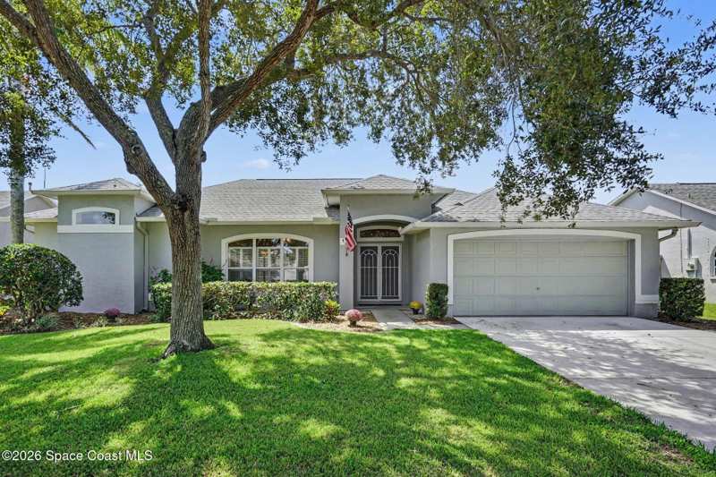 4 bedroom Single Family Residence at 4915 Buttonwood Drive, Pineda Crossing Phase II, Melbourne — photo 1