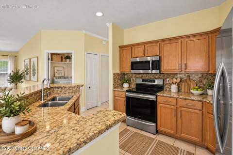 4915 Buttonwood Drive, Melbourne FL - photo 18 of 41