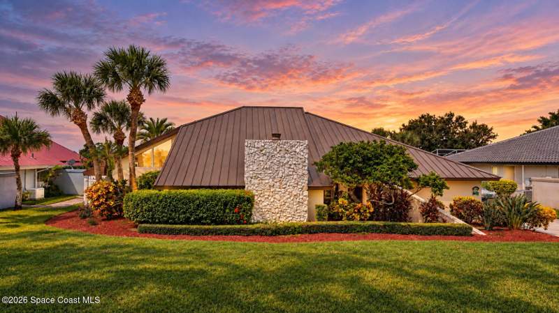 4 bedroom Single Family Residence at 622 Tortoise Way, Tortoise Island Ph 1 Pud, Satellite Beach — photo 2
