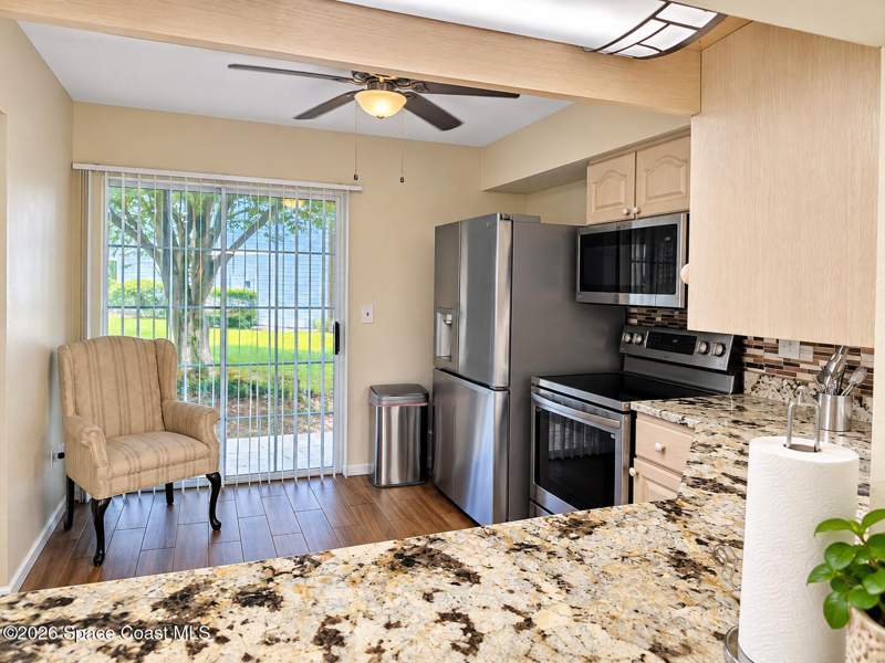 3 bedroom Condominium at 4880 Lake Waterford Way #3-220, The Gables II at Lake In The Woods Ph III, Melbourne — photo 5