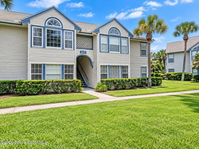 4880 Lake Waterford Way #3-220