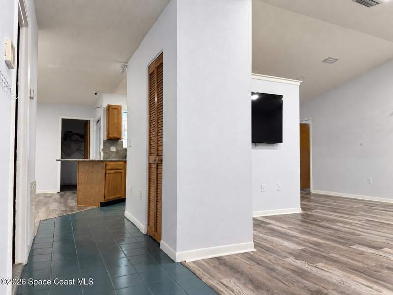 3 bedroom Single Family Residence at 875 Dupont Street, Port Malabar Unit 8, Palm Bay — photo 3