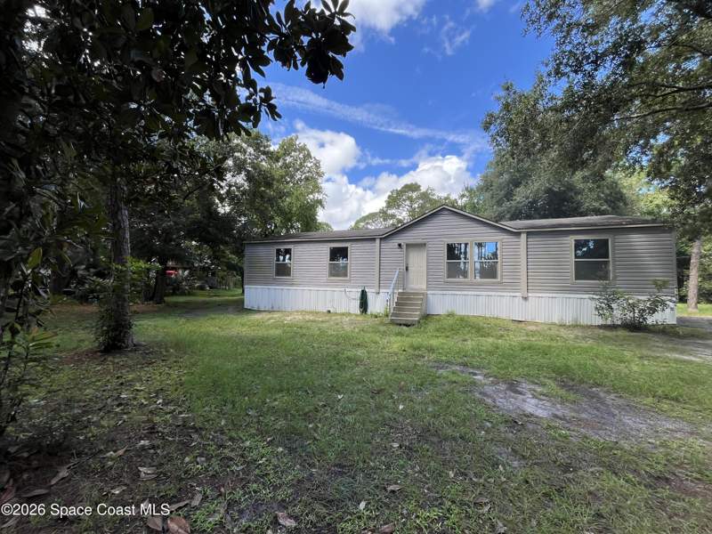 3 bedroom Manufactured Home at 4125 Luciano Avenue, Sharpes Pine Acres Estates No 2, Cocoa — photo 3