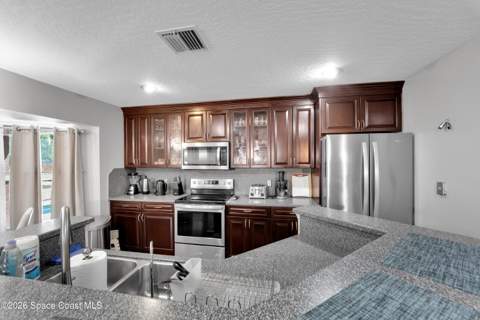 1579 Elmhurst Circle, Palm Bay FL - photo 10 of 40