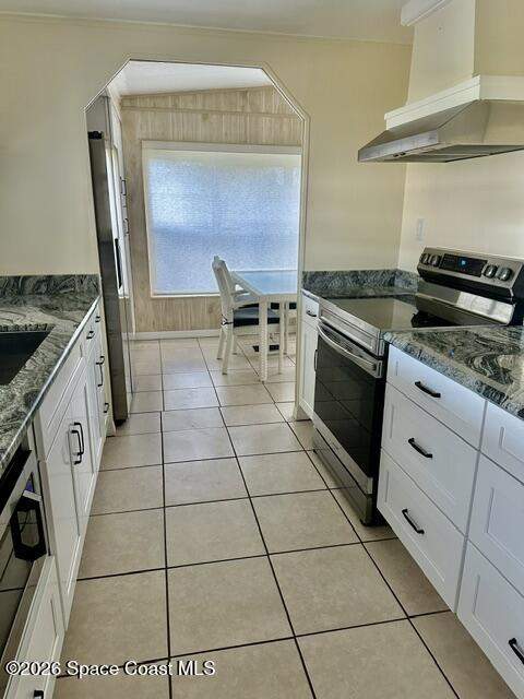 2 bedroom Manufactured Home at 605 Oleander Circle, Barefoot Bay Unit 2 Part 10, Barefoot Bay — photo 3