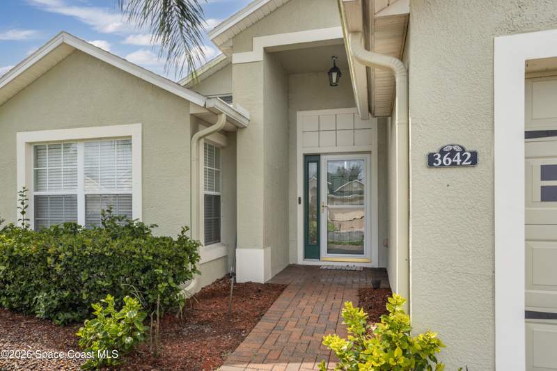 3 bedroom Single Family Residence at 3642 Shawnee Lane, Pine Creek Phase 4, Melbourne — photo 2