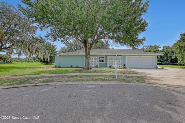 3141 S Casper Place
