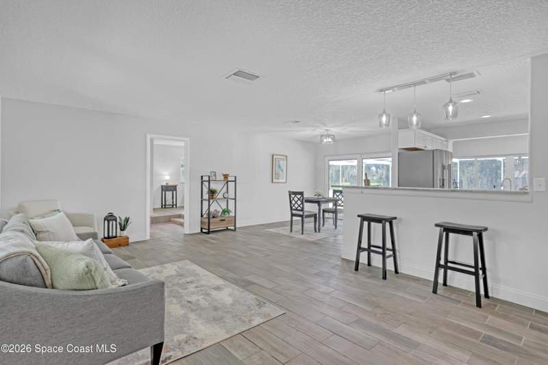 4 bedroom Single Family Residence at 3141 S Casper Place, Royal Oak Golf and Country Club Sec 2, Titusville — photo 4