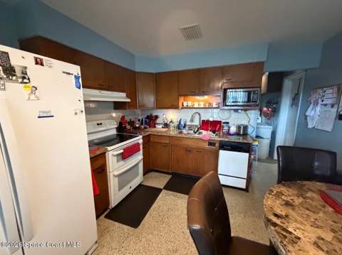 1455 Quince Avenue, Merritt Island FL - photo 6 of 39