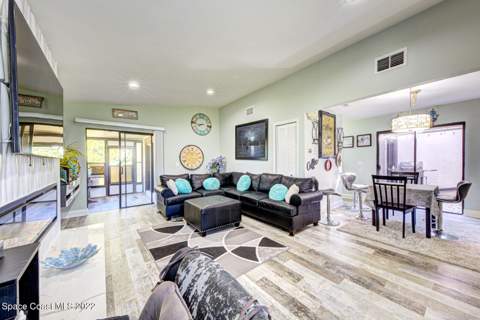 3461 Sparrow Court, Melbourne FL - photo 8 of 36