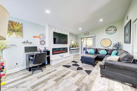 3461 Sparrow Court, Melbourne FL - photo 9 of 36
