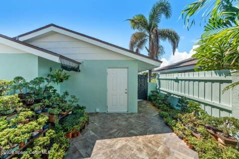125 Kristi Drive, Indian Harbour Beach FL - photo 7 of 37
