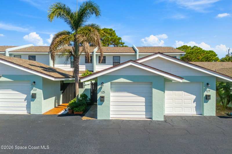 2 bedroom Townhouse at 125 Kristi Drive, Harbour Villa Section 2, Indian Harbour Beach — photo 1