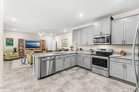 655 Gleneagles Drive, Palm Bay FL - photo 15 of 64